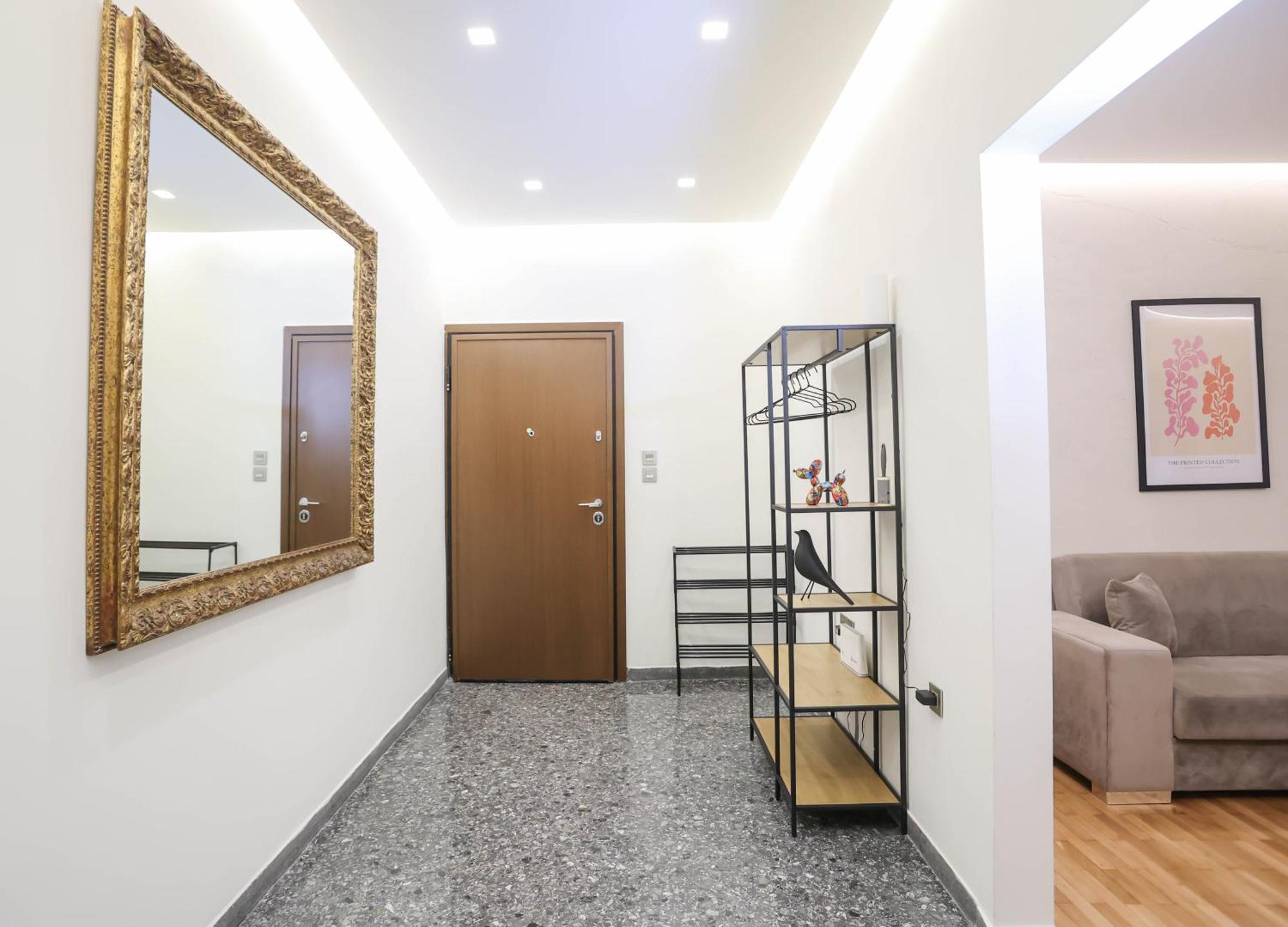 Elektra'S Apartment#2 1St Fl, Διαμέρισμα Στο Κέντρο Της Λάρισας Με Δωρεάν Parking Exterior foto